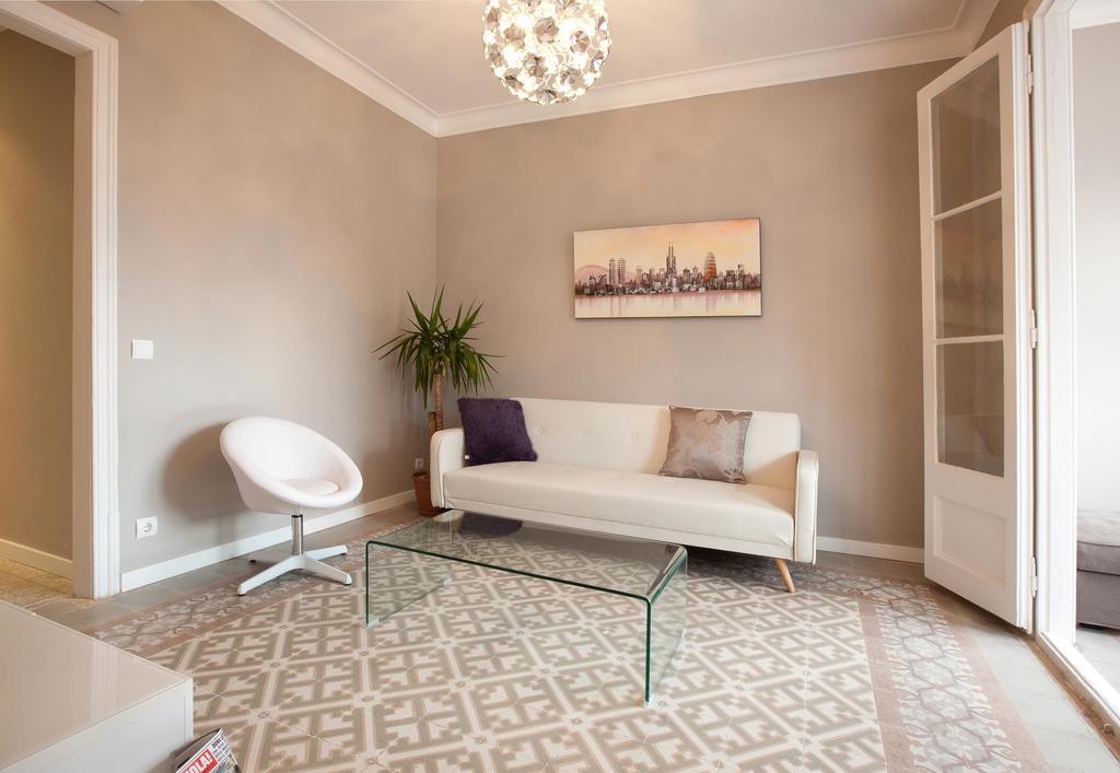 Enjoy Apartments Sofia Barcelona Phòng bức ảnh