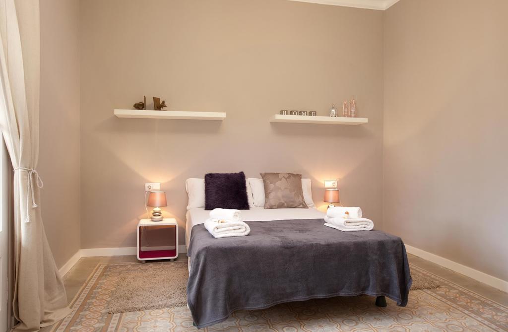 Enjoy Apartments Sofia Barcelona Phòng bức ảnh